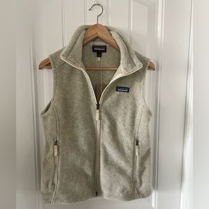 Patagonia women’s classic Synchilla Vest - Oatmeal S